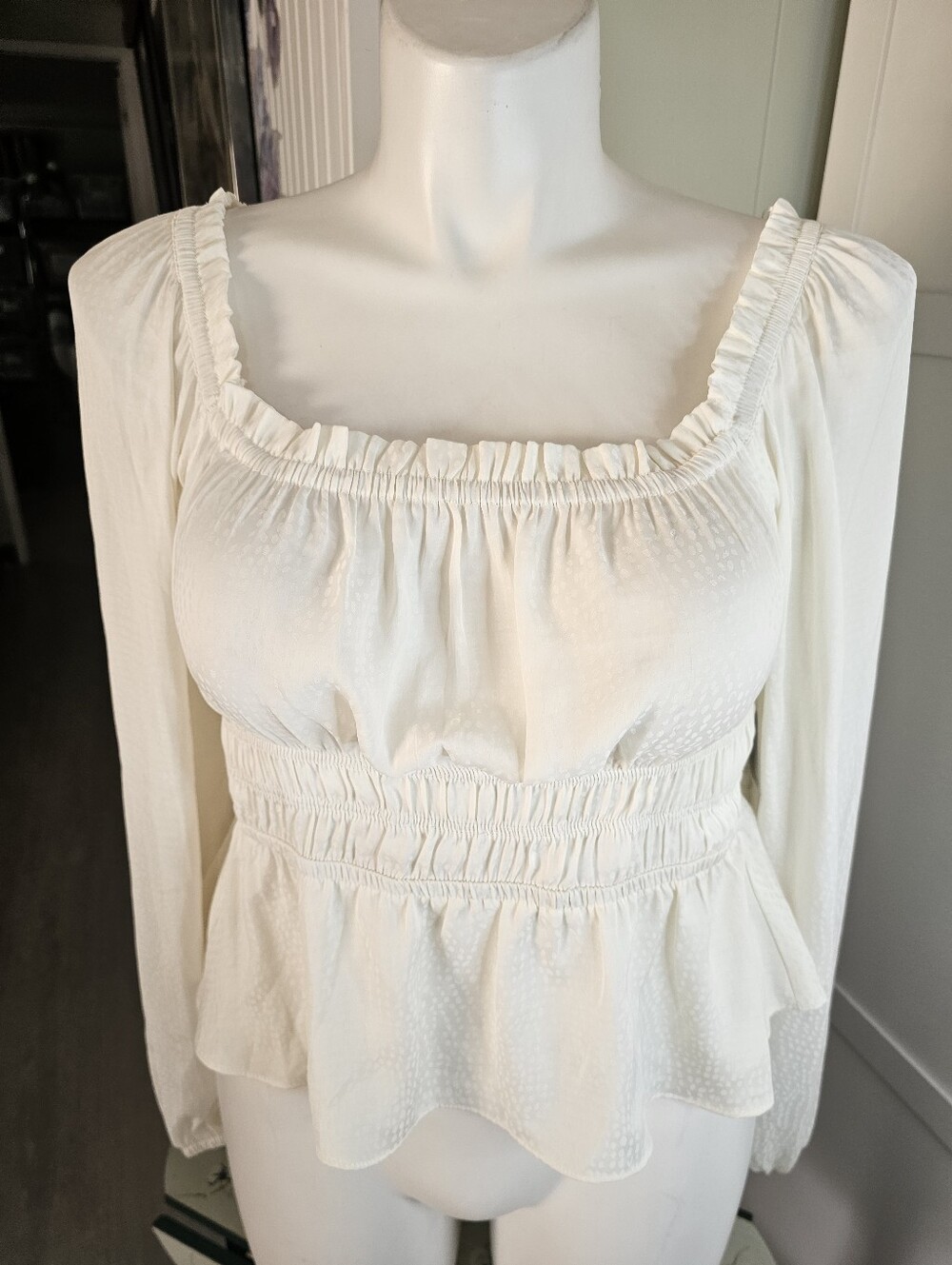 Melrose and Market Women’s L Ivory Dove Jacquard Peplum Blouse Square Neck Nwt